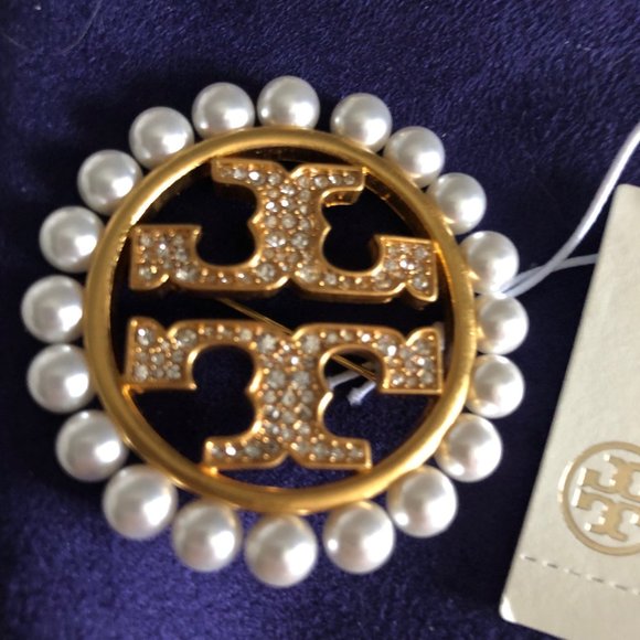 Tory Burch Gold Miller Pavé Pearl Brooch - Picture 8 of 16